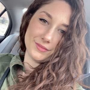 Meet your Posher, Amanda